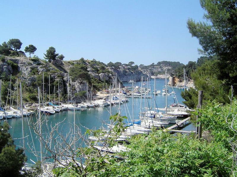 Appart. 4 Pers A 6 Kms De Cassis Avec Acces Piscine Рокфор-ла-Бедуль Екстер'єр фото
